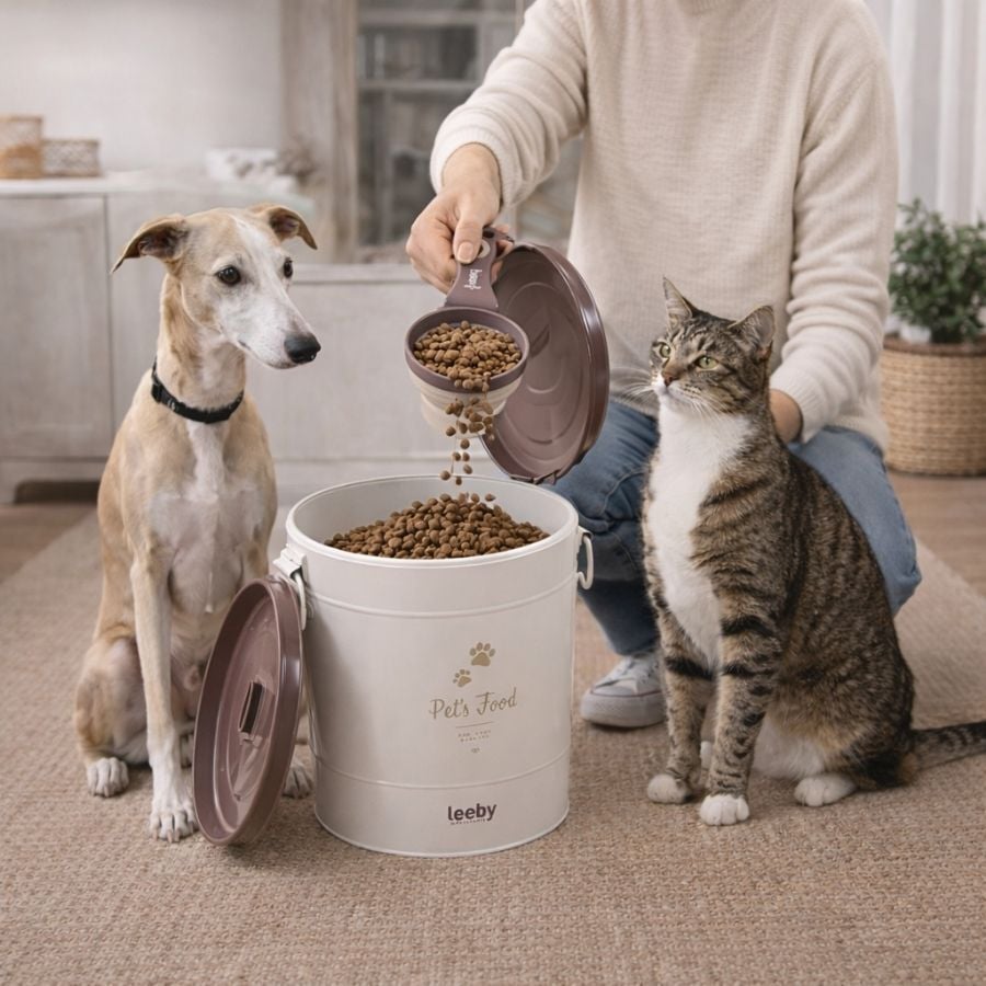 Leeby Cuchara Medidora Plegable Marr&oacute;n para perros y gatos, , large indicador imagen numero 1